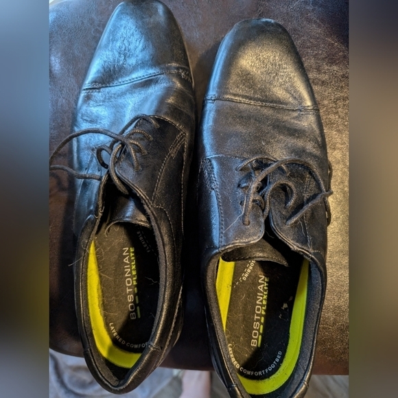 Men's dress‎ shoes